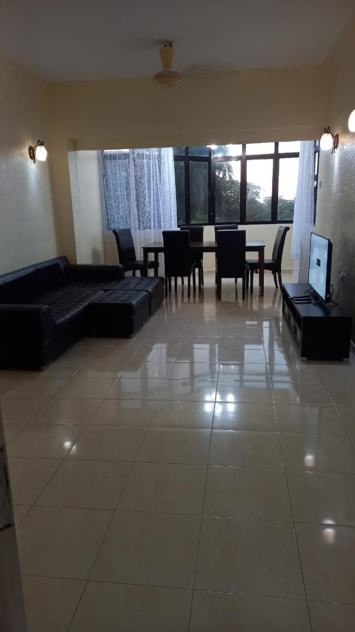 Seaput Srisayang Apartamento Batu Ferringhi Exterior foto